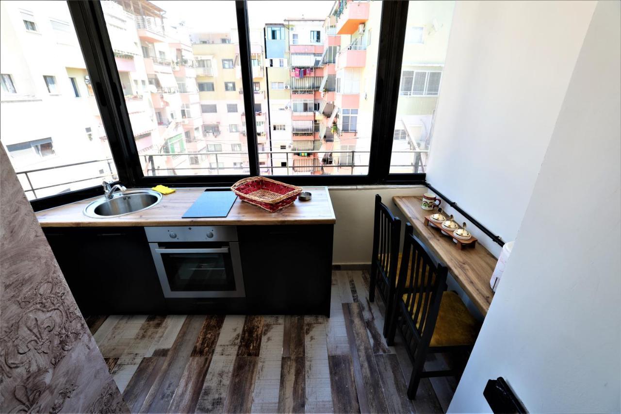Stylish 1-Bedroom In Tirana #2 외부 사진