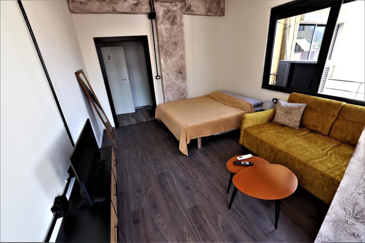 Stylish 1-Bedroom In Tirana #2 외부 사진